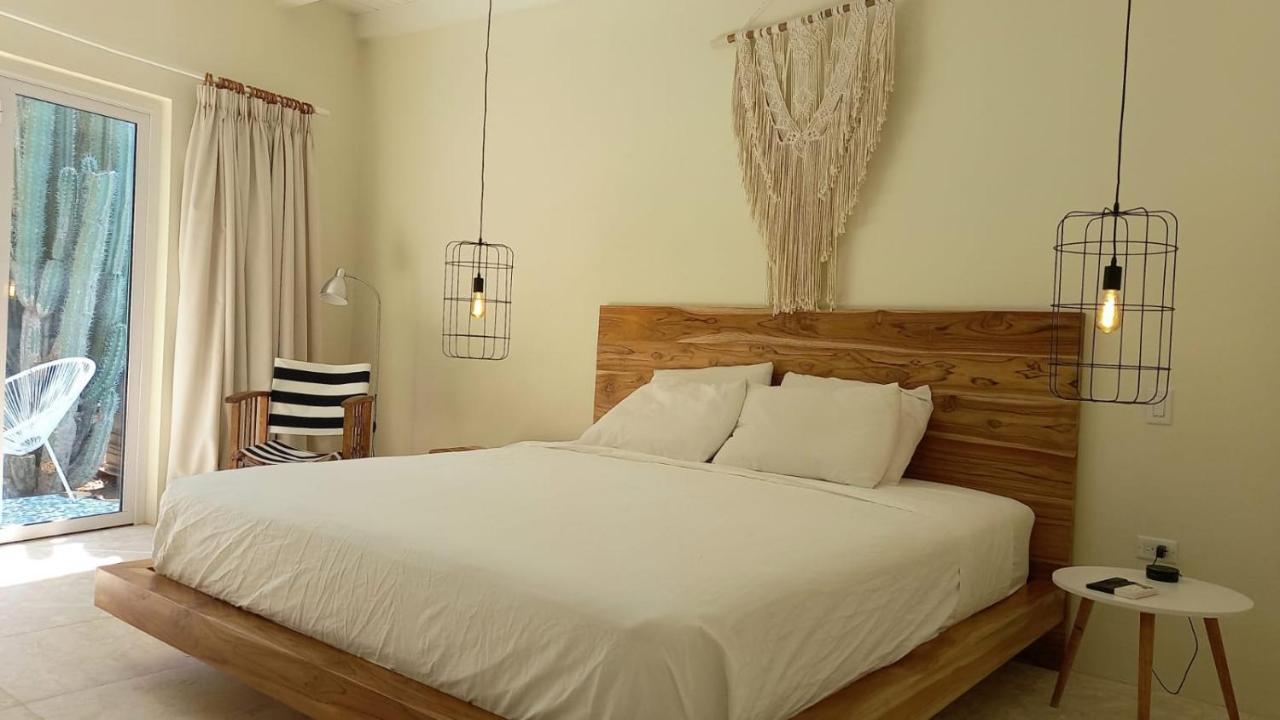 Naima Luxury Home, Cottage & Apartment Rentals Paradera Exteriér fotografie